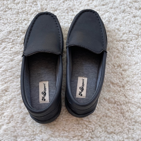 My Slippers | Black - Picture 2 of 5